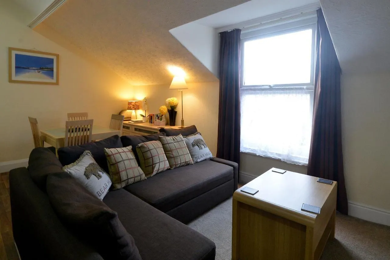 Brightwater 2Nd Floor Apartment For Up To 6 Guests Near North Bay Beach United Kingdom